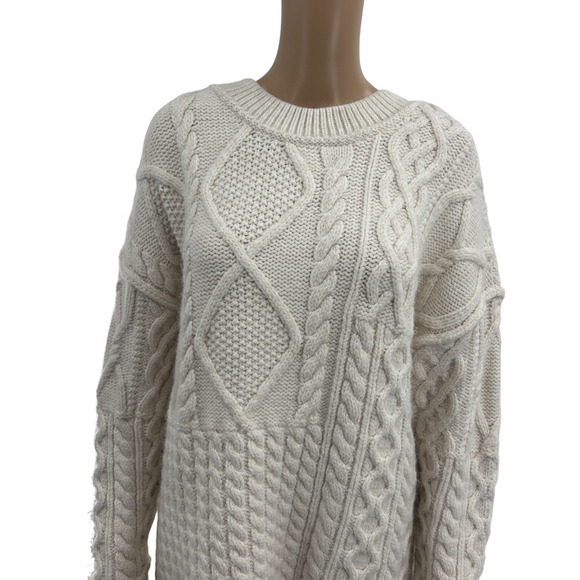 Free People ‘Leslie’ cable knit oversized sweater. - Picture 5 of 12